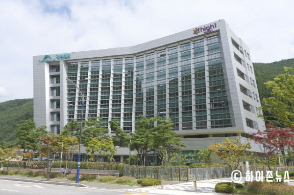 batch_[크기변환]강원랜드 본사 사진(신규BI 적용 반영) (2).jpg