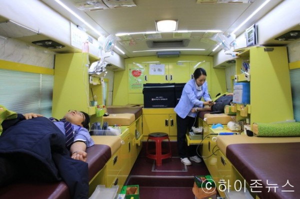 batch_[크기변환]2018 하반기 생명나눔 헌혈 캠페인_3.JPG