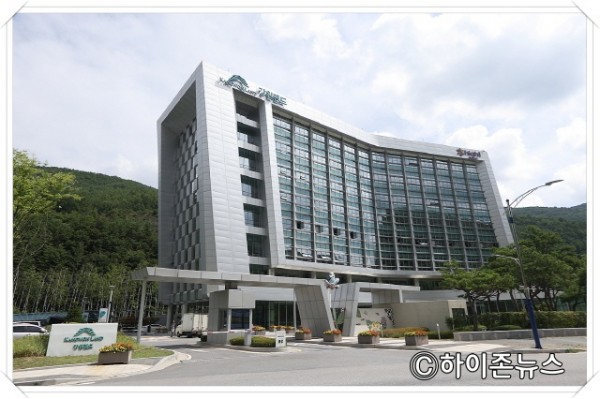 batch_[크기변환]강원랜드 본사 사진.jpg