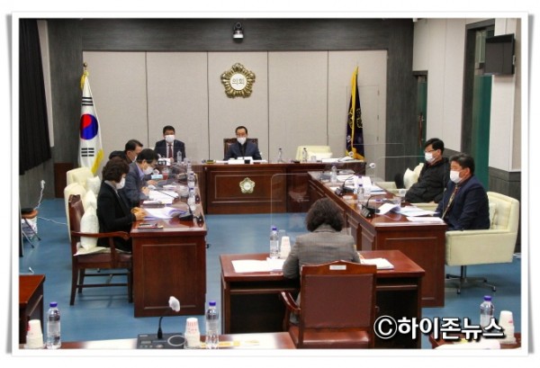 21back4. 7. 간담회.jpg