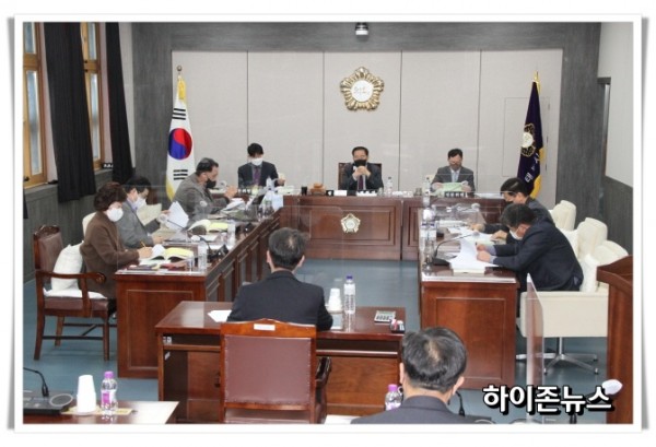 rehihi제260회 임시회 예산결산특별위원회.JPG